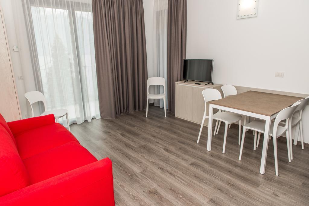 Apartmán Residenza Luigina Varenna Pokoj fotografie
